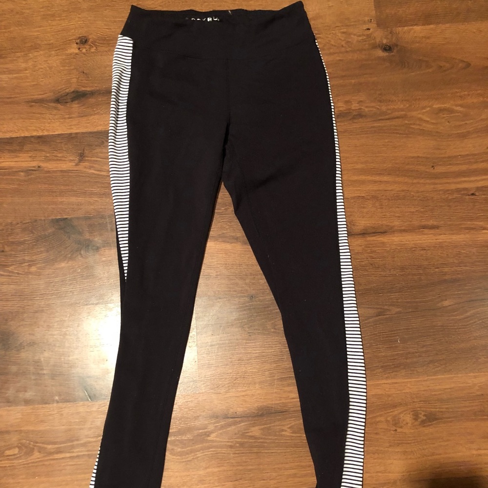Soybu leggings